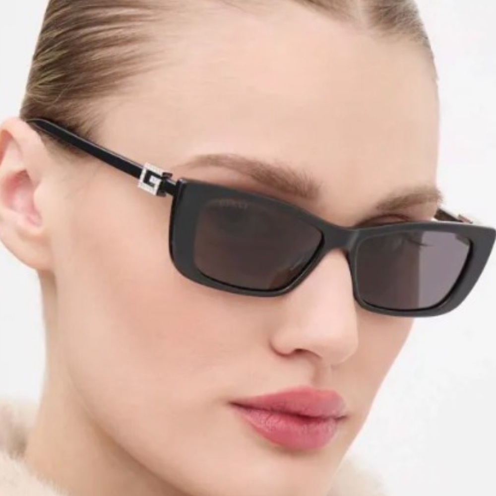 Gucci Black Square Sunglasses